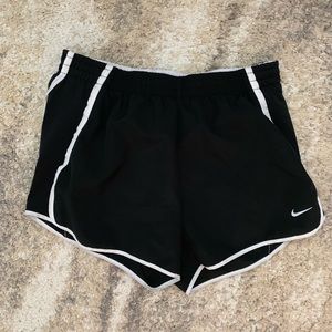 Black Nike Dri-Fit shorts size small